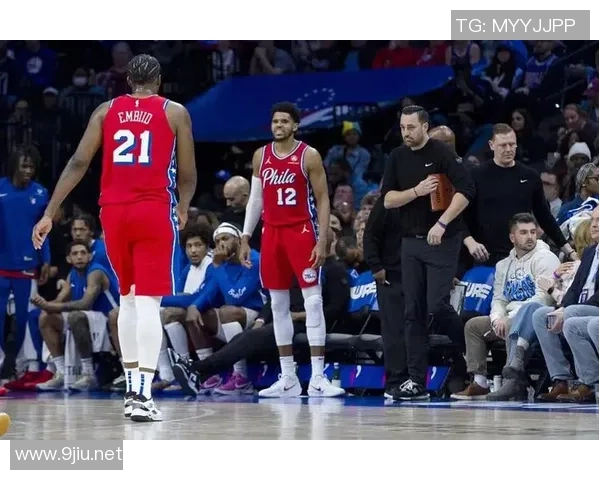 76人对阵魔术精彩录像回放全场比赛亮点与精彩瞬间解析 76人对阵魔术精彩录像回放全场比赛亮点与精彩瞬间解析