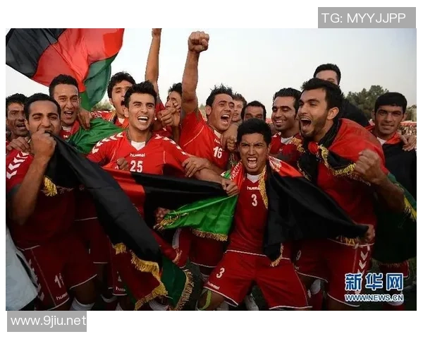 中国香港足球队迎战阿富汗队力争在国际赛场上取得佳绩 中国香港足球队迎战阿富汗队力争在国际赛场上取得佳绩