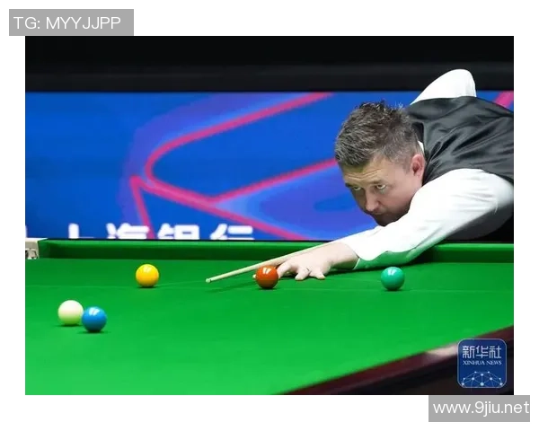 加里威尔逊与罗宾的精彩对决揭示了斯诺克赛场的激烈竞争与运动精神 加里威尔逊与罗宾的精彩对决揭示了斯诺克赛场的激烈竞争与运动精神